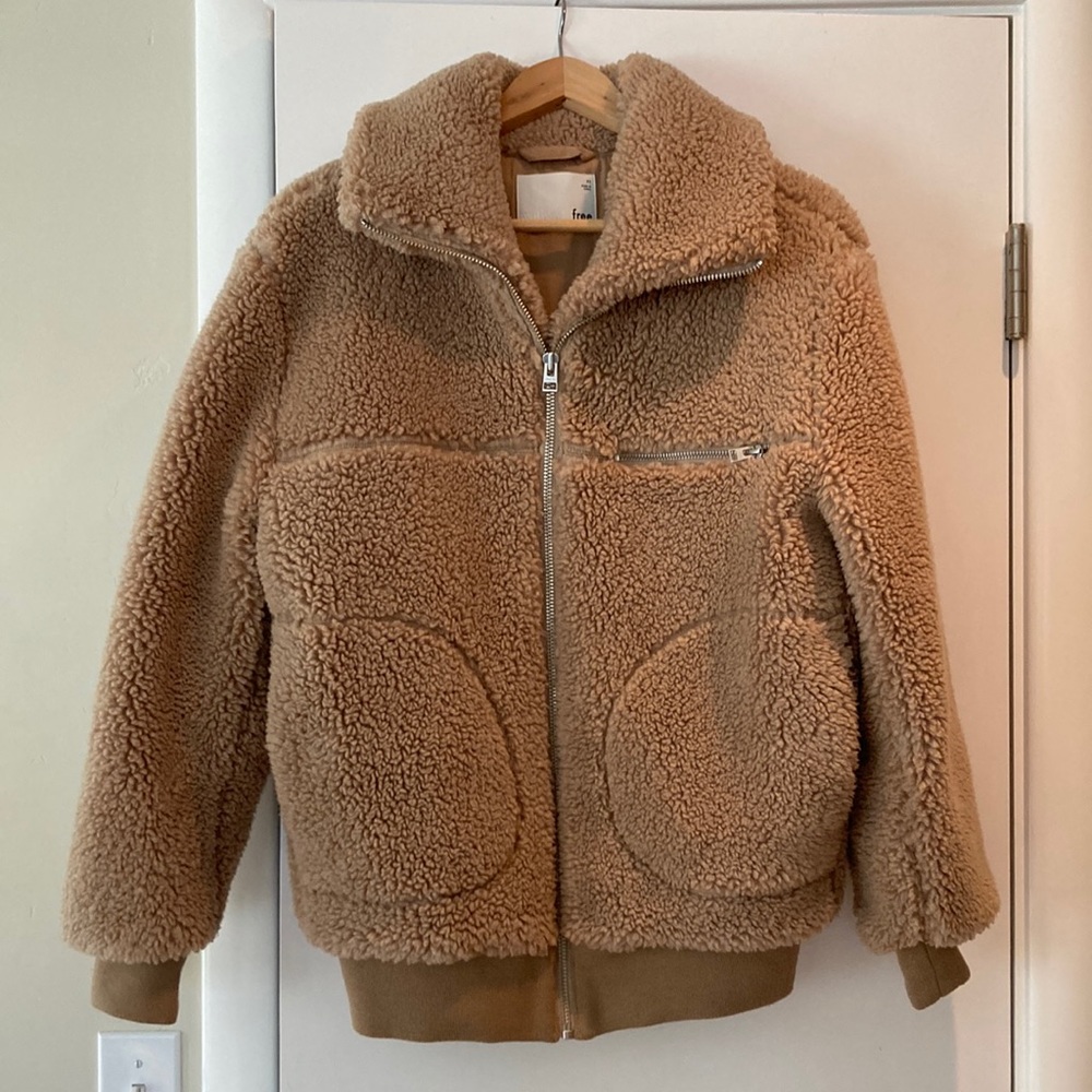 Aritzia Wilfred Free The Teddy Jacket XS